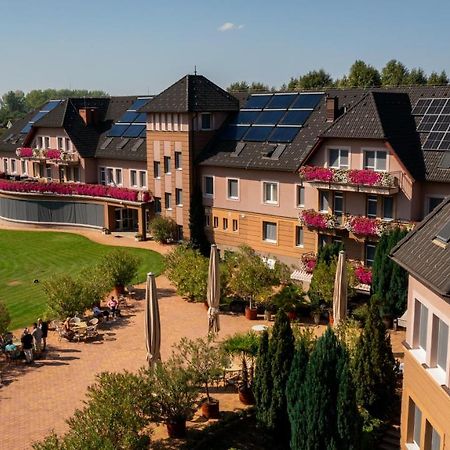 Granada Conference, Wellness And Sport Hotel Кескемет Екстериор снимка