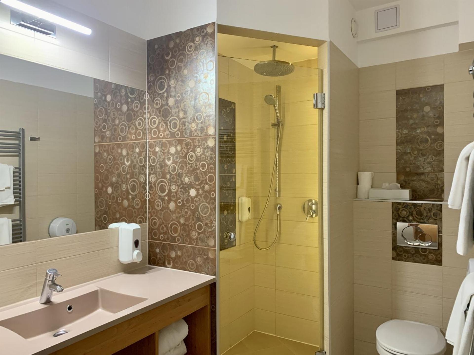 Granada Conference, Wellness And Sport Hotel Кескемет Екстериор снимка